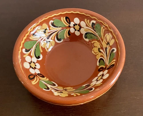 VTG Set Hand Painted Redware Folk Art Pottery Dish With Floral Design, Signed.