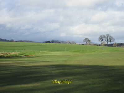 Foto 12x8 Strathmore Golf Center, 11. Loch, Powderwells Alyth The eleven c2017