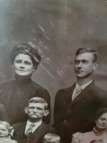 Fotografia Di Famiglia Vintage Vetro Corniciato Foto Frontale Plastica Ornato Legno Finto Letto - Foto 13 di 14