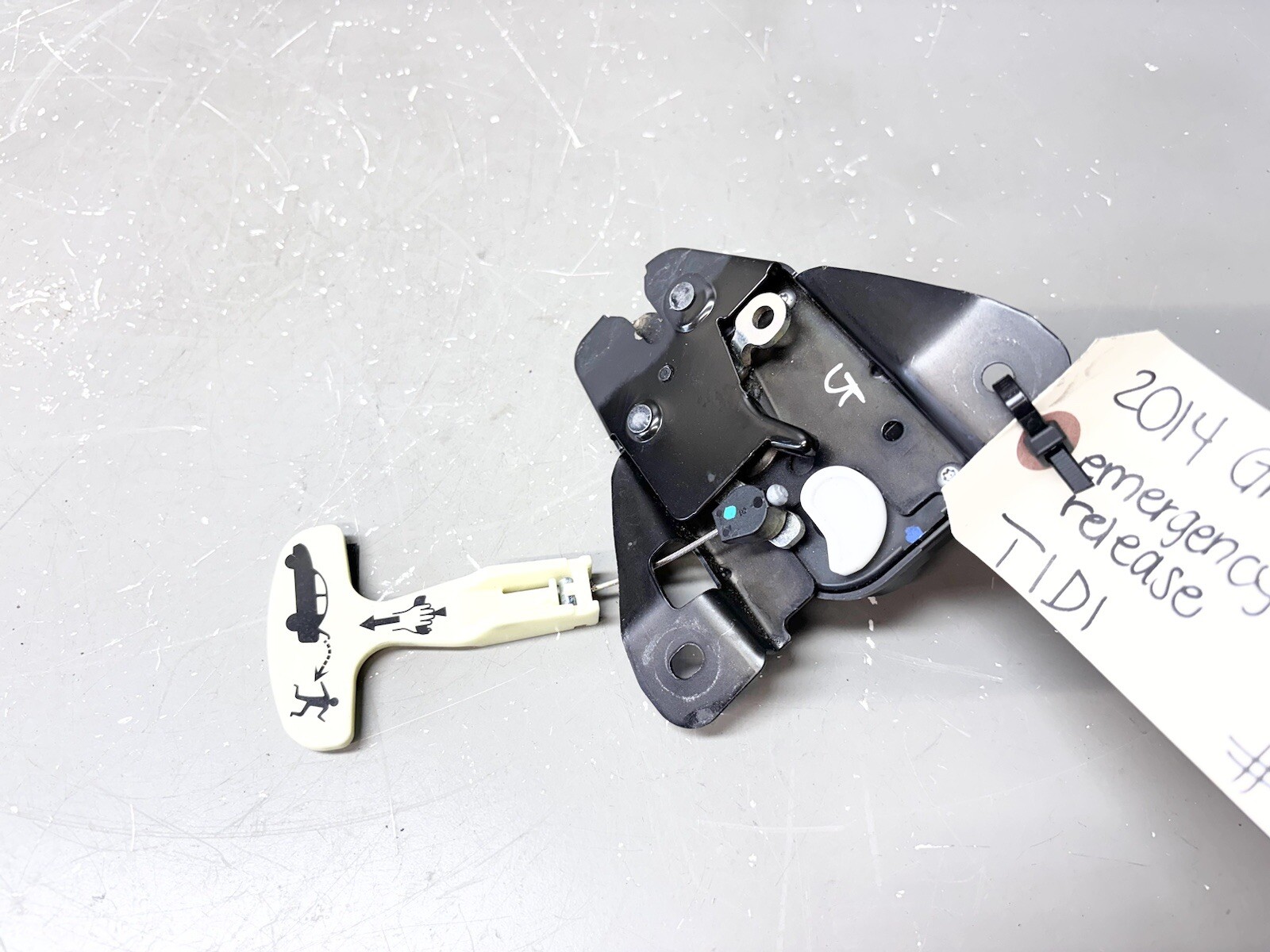 ⭐️2014-2021 MASERATI GHIBLI QUATTROPORTE TRUNK LID HATCH LOCK LATCH ACTUATOR OEM