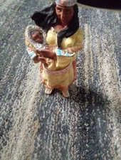 VTG Brinnco Native American Sculpture  *Indian Maiden With Papoose* 10" Tall