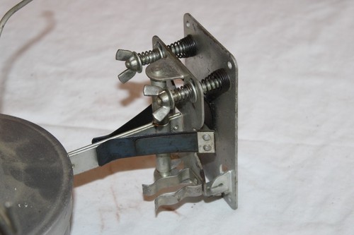 Aladdin Model C Railroad Train Caboose Oil Lamp, Wall Bracket Chimney & Shade - Picture 7 of 24