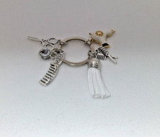 Hairdresser Keychain Comb White Tassel Silver Keychain Brand New Cute Gift