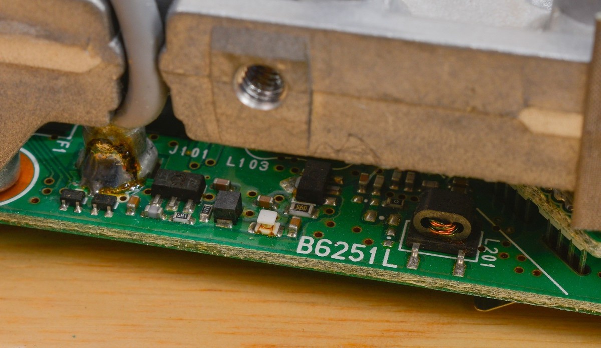 ICOM IC-7000 PARTS - FINAL PA UNIT w/HEAT SINK (PART NUMBER B6251L