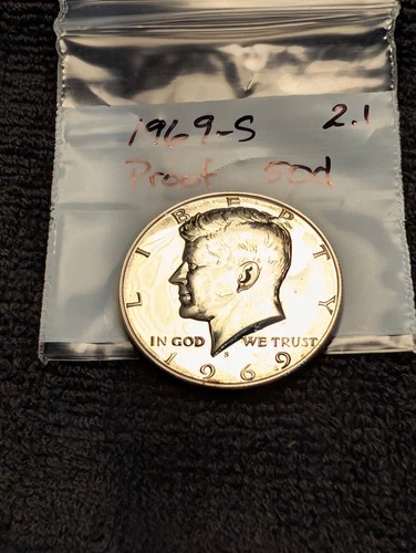 New Listing1969-S Proof Kennedy Half Dollar 40% Silver ** From Proof Set **