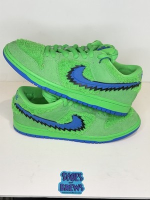 Nike SB Dunk Low x Grateful Dead Green Bear Size 9.5 (Pre-owned-no box)