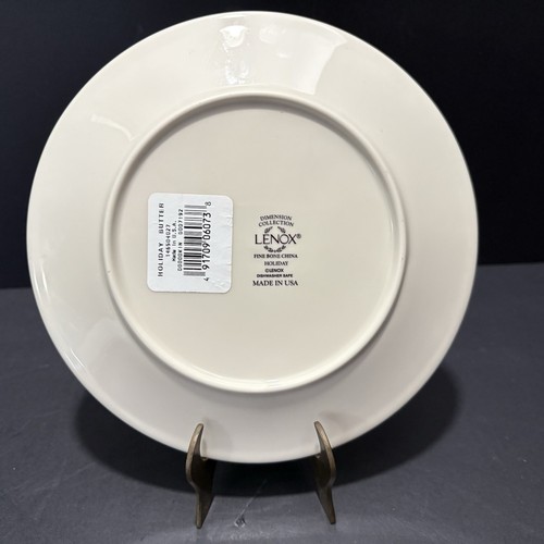 Lenox Dimension Collection Holly Berry Holiday Bread Butter Plate - 6 5/8” - Picture 2 of 4