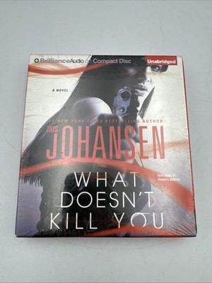 What Doesnt Kill You: A Novel (Catherine Ling) - Audio CD -