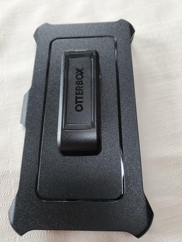 iphone 14 PLUS Otterbox        BELT CLIP ONLY