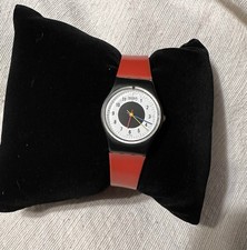 Orologio Swatch Vintage Donna Chrono Tech LB104 1984 Rosso Nero Bianco Retrò
