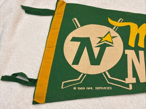 VINTAGE 1969 Minnesota North Stars NHL Services Green Full Size 29 Inch Pennant! - Picture 2 of 6