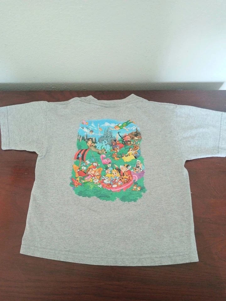 Camiseta gris vintage Walt Disney World Magic Kingdom niños talla pequeña Foto 3 de 4
