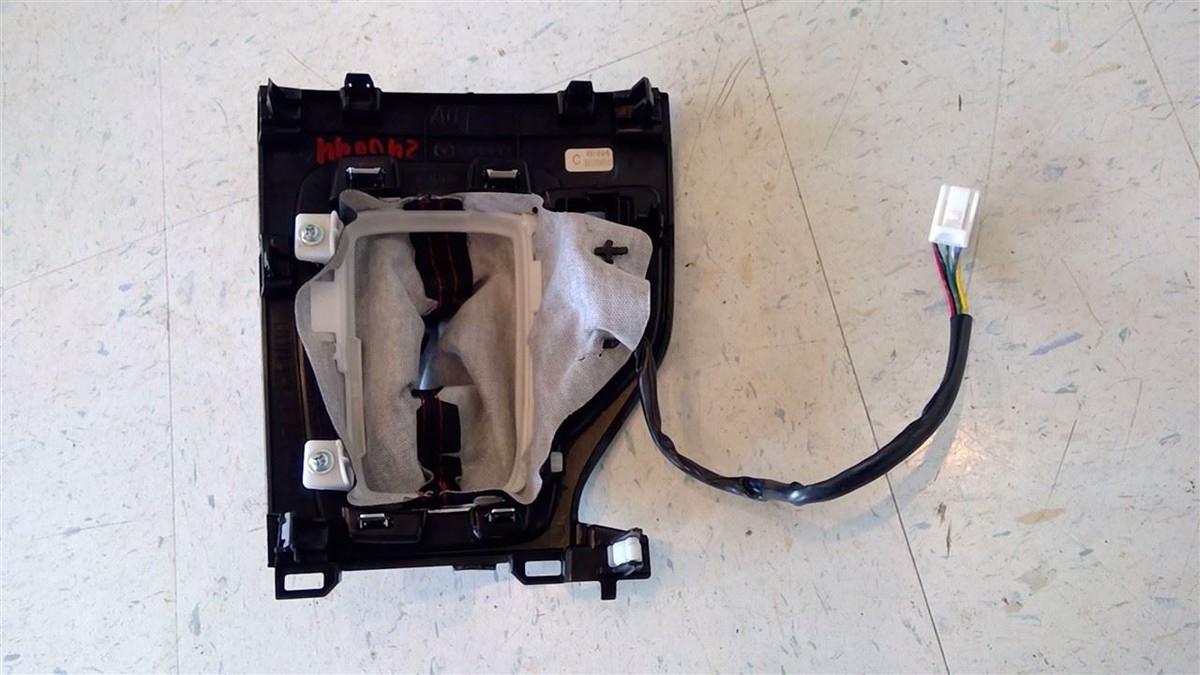 2016 16 Mazda 6 AT Shifter Plate w Leather Boot Red Stitching