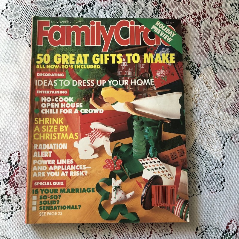 Vintage Lot of 10 Family Circle Magazines  1989- Recipes Crafts Women's Articles