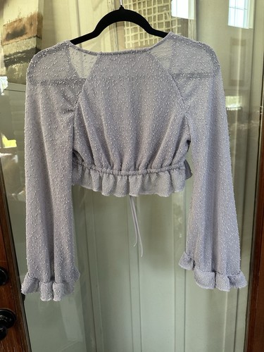 Urban Outfitters cardigan viola cropped cravatta con volant maglia davanti manica lunga XS - Foto 4 di 5