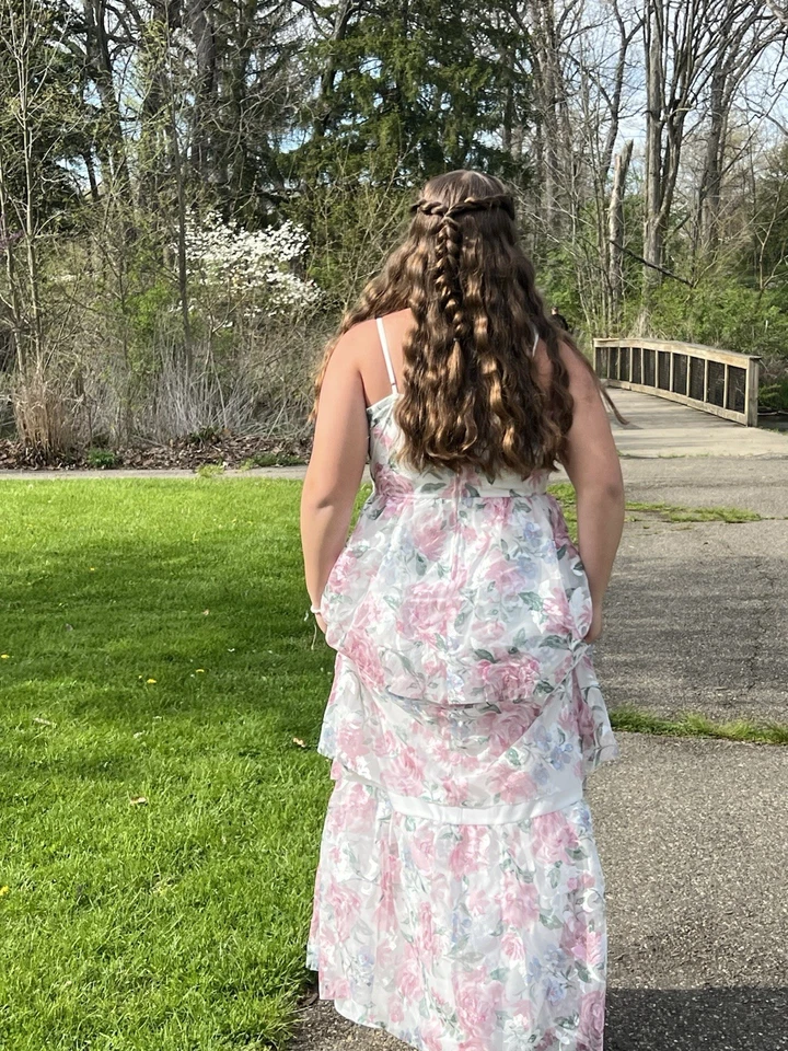 Trixxi Sleeveless Embroidered Floral Gown Juniors Size 15 Prom Bridesmaid Formal - Image 4 of 4