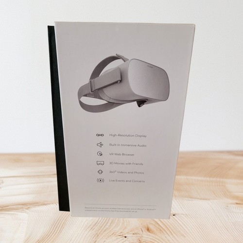 Oculus Go Standalone 32GB Virtual Reality Headset with Controller - Picture 7 of 10