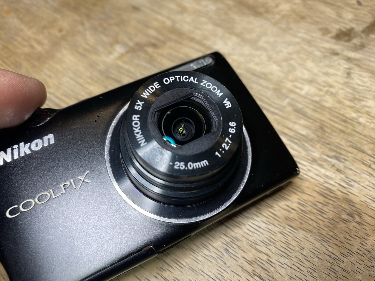 Nikon COOLPIX S5100 Black 12.2MP 5x Compact Digital Camera TESTED
