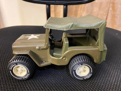 Vintage Pressed Steel Tonka Army Jeep with Canopy Roof 1960’s 6.5” Long One Star