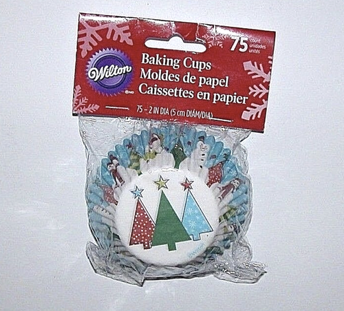 NIP NEW Christmas Tree Wilton Cupcake Papers Liners Baking Cup Blue Snowman 75