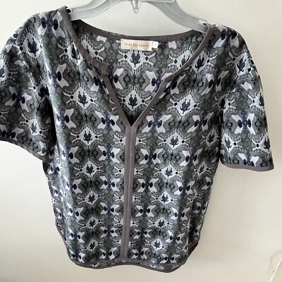 Tory Burch 100% Silk Printed Blouse Size XS (2) Gray & Green short sleeve $330