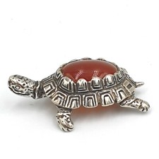 Microfusione vintage anni '70 tartaruga argento 800 Made in Italy con corniola