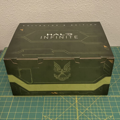 Halo Infinite Collector s Edition With Steelbook for (Xbox Series X, Xbox One)