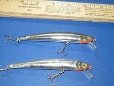 Lot of 2 Bagley Top Gun 5 Minnow Lures Silver Chrome