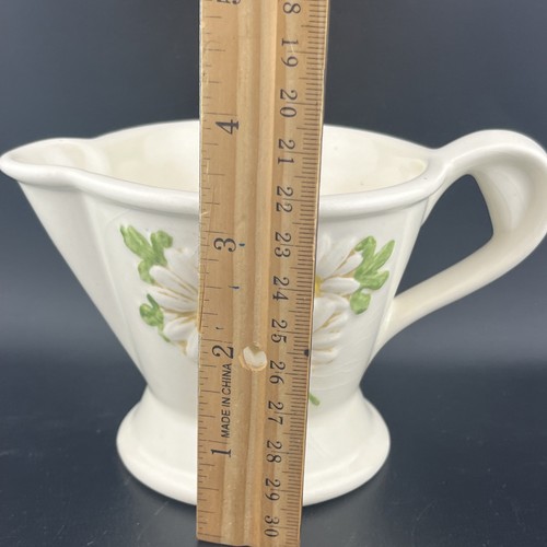 Vintage Metlox Poppytrail Sculptured Daisy Pattern Creamer Off White - Picture 12 of 13