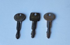 Vintage Ford Keys