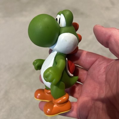 Super Mario Bros Yoshi 2008 Figure Nintendo Green Dragon