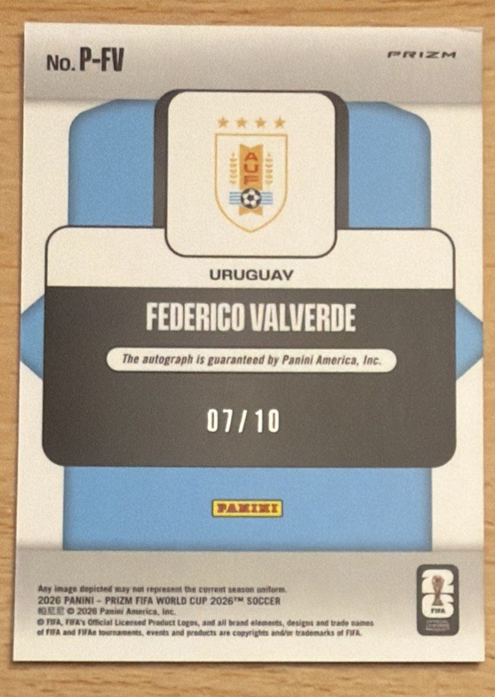 2026 Panini Prizm World Cup Federico Valverde Auto Gold Preferred /10 Uruguay view 2