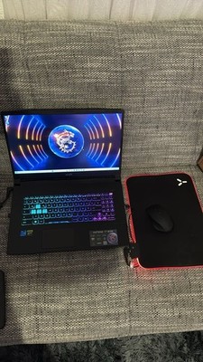 MSI Katana 17 Gaming-Notebook B13VEK-1298 17,3Zoll 1TB SSD RTX 4050 B-WARE