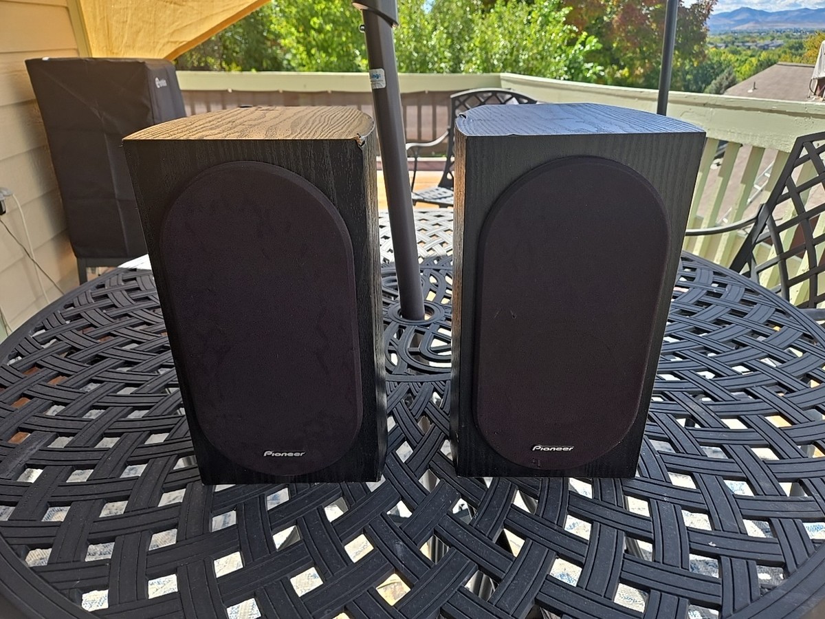 Pioneer SP-BS22-LR スピーカー Pioneer SP-BS22-LR Bookshelf Speakers Pair Sound Designed By