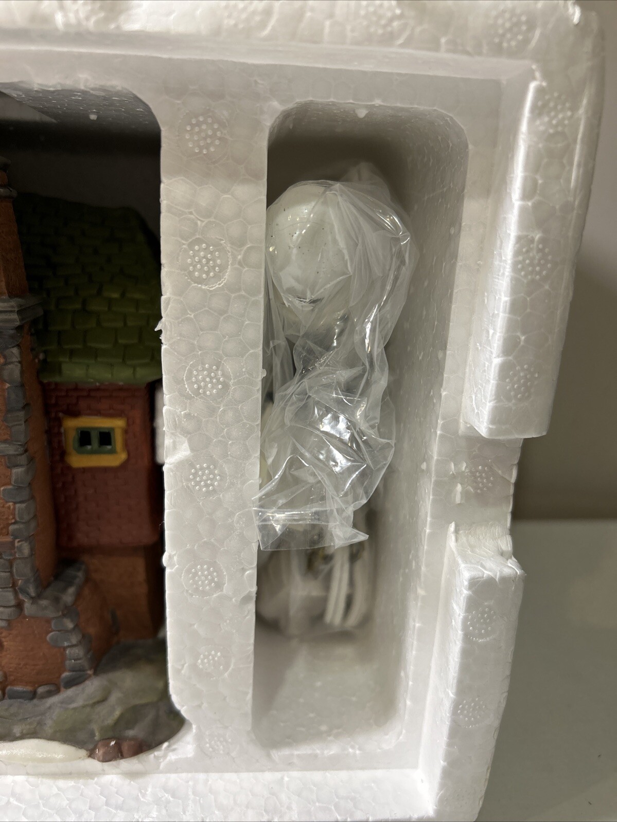 Picture 3 of 4