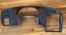 99 - 2001 SAAB 9-5 Woodgrain Dashboard Panels with Vents and Switches.