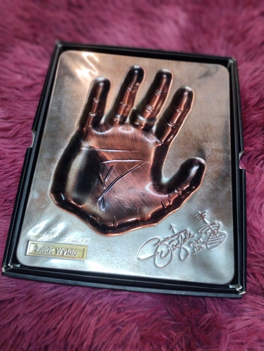 Zakk Wylde Handprint Plate Young Guitar Magazine Japan The Master