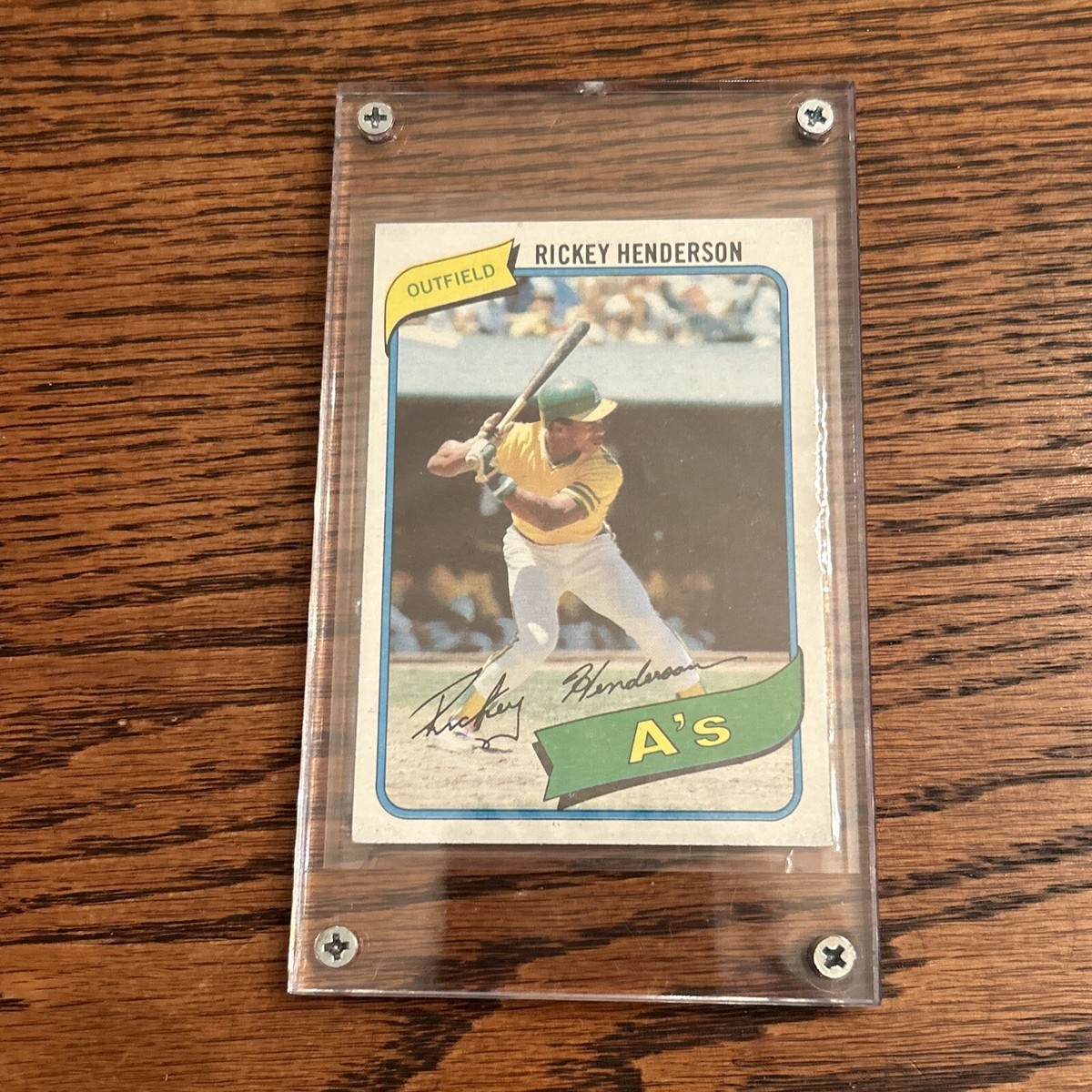1980 TOPPS #482 Rickey Henderson Rookie Card - Protected For 