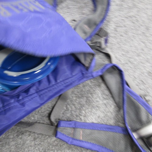 CamelBak Charm Fahrrad Trinkrucksack Damen lila verstellbarer Schultergurt - Bild 8 von 13