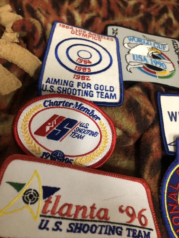 Lote de 9 parches vintage de la NRA y del equipo olímpico de tiro años 80 Foto 2 de 4