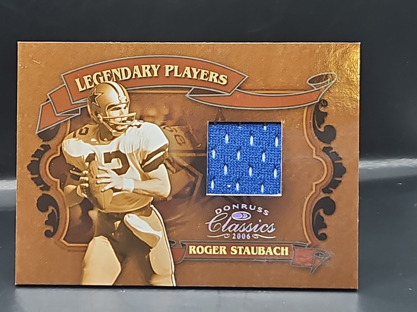 2006 Donruss Classics Legendary Players Roger Staubach Game Worn Jersey 072/215