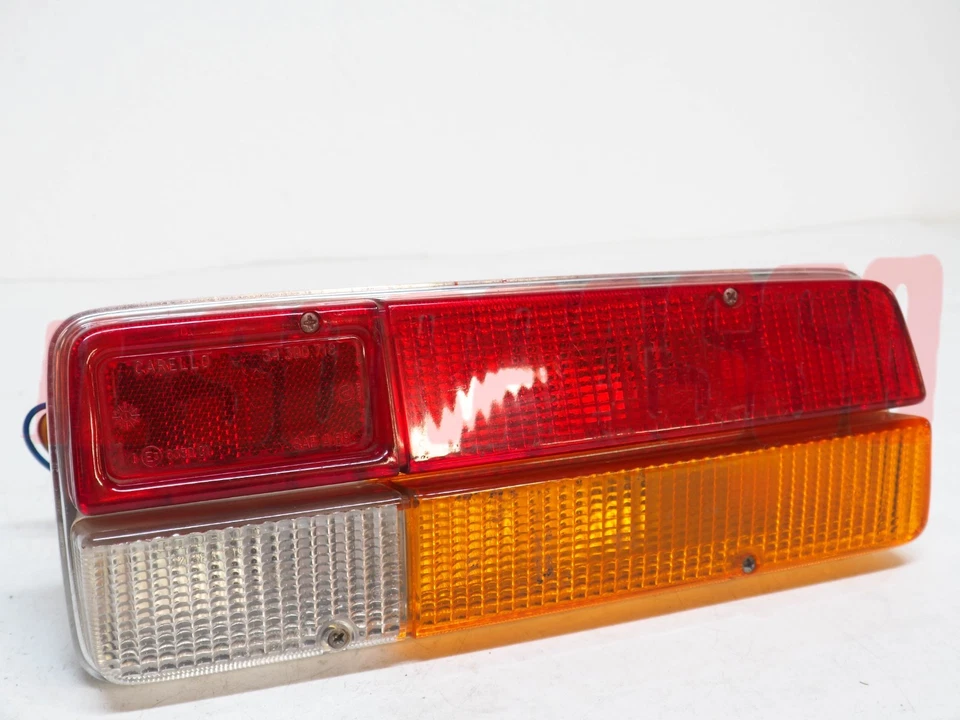 Luz trasera derecha Maserati Merak Bora De Tomaso Pantera A.R 2000 Carello Foto 3 de 4