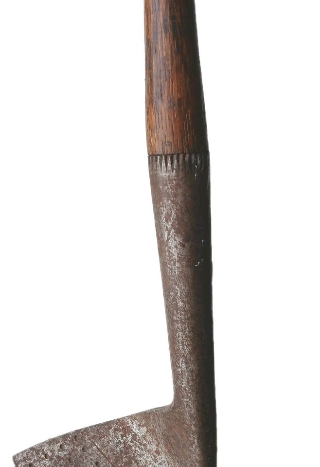 Antique A Mitchell Niblick Larger Head Dreadnaught Hickory Shaft RH 35