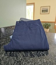 Eddie Bauer Men s Blue Solid Pants Regular Fi...