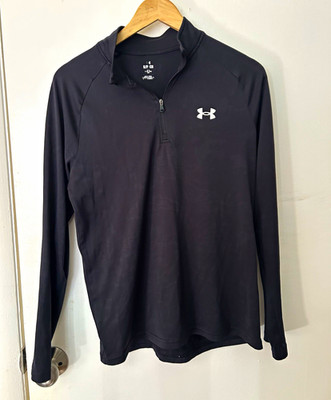 Under Armour Men s Black 1/4 Zip Mock Neck Long Sleeve Pullover Top Size S