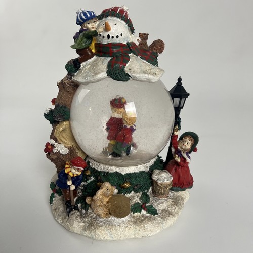 Home Interiors Snowglobe 1999 Plays Music Light Up Clear Water Frosty 88050-99 - Picture 1 of 8