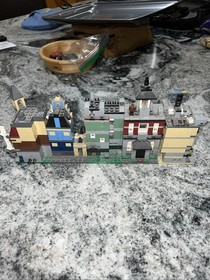 LEGO Mini Modulars 10230 No Manual No Box