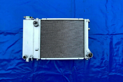 WASSERKÜHLER KÜHLER Aluminium BMW 3 ER E30 318 i 316 i  902