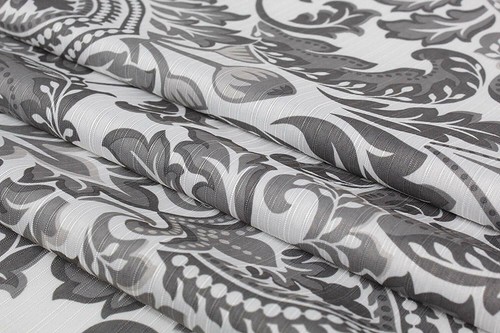 Zoe Gray White Fabric Shower Curtain: Floral Damask Design - 第 4/6 張圖片
