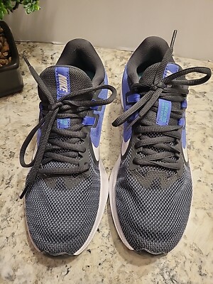 women's downshifter 9 sneaker